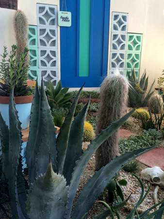 Mexican inspired Rancho Relaxo garden by Vivian Scarpari