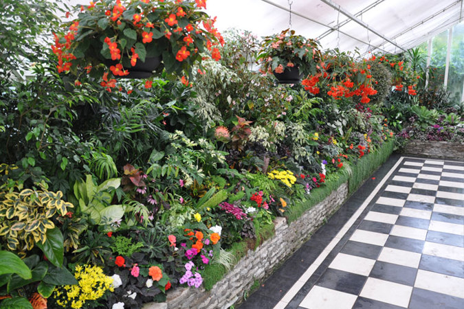 Victorian Flower Garden – flower display